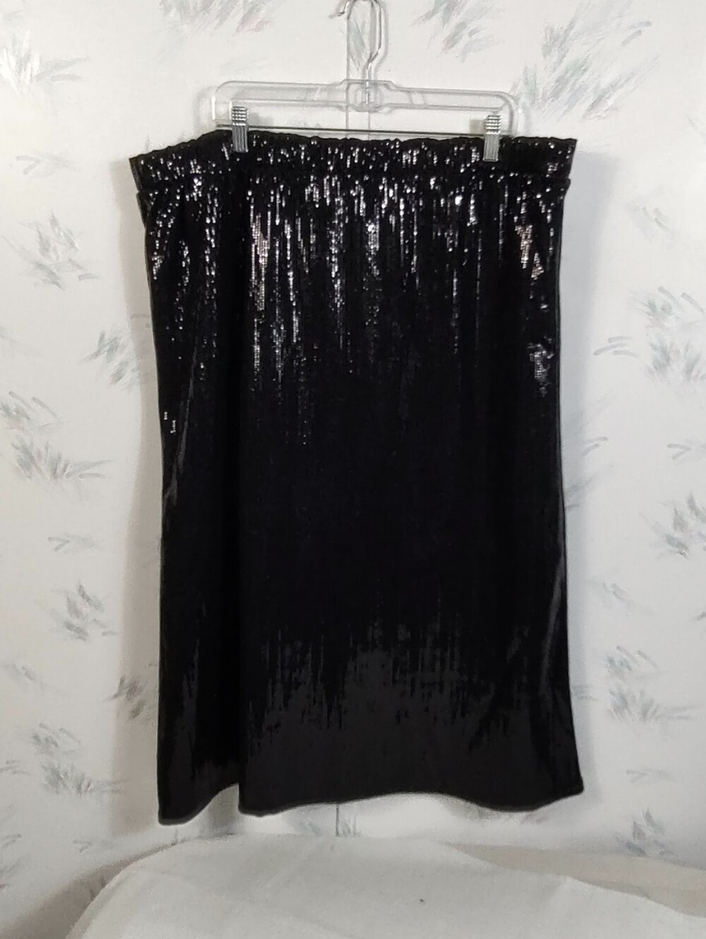 Serra Women's Size XL Black Sequin Skirt NWT